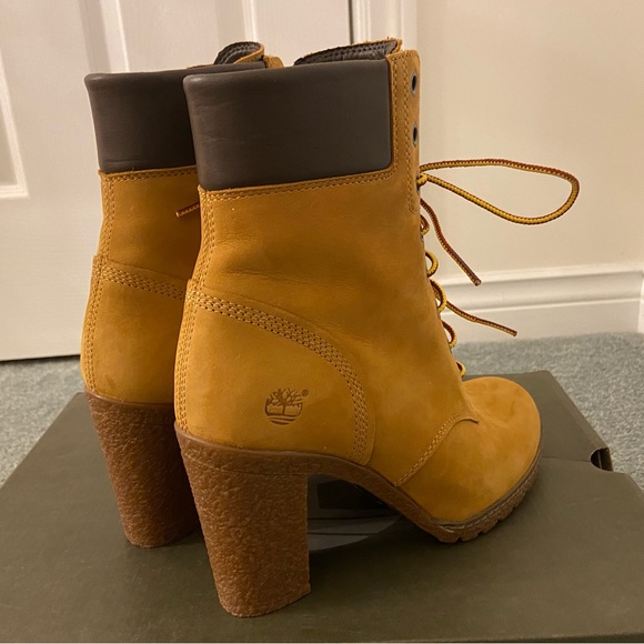 Timberland Women’s Glancy 6 Inch Boots (BNIB) - Picture 3 of 8